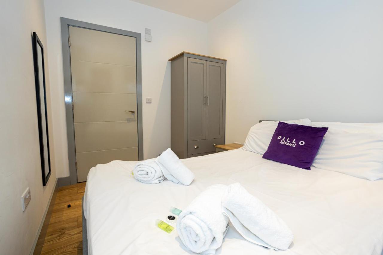 Pillo Rooms Serviced Apartments - Salford Manchester Kültér fotó