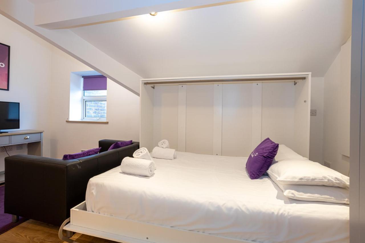 Pillo Rooms Serviced Apartments - Salford Manchester Kültér fotó