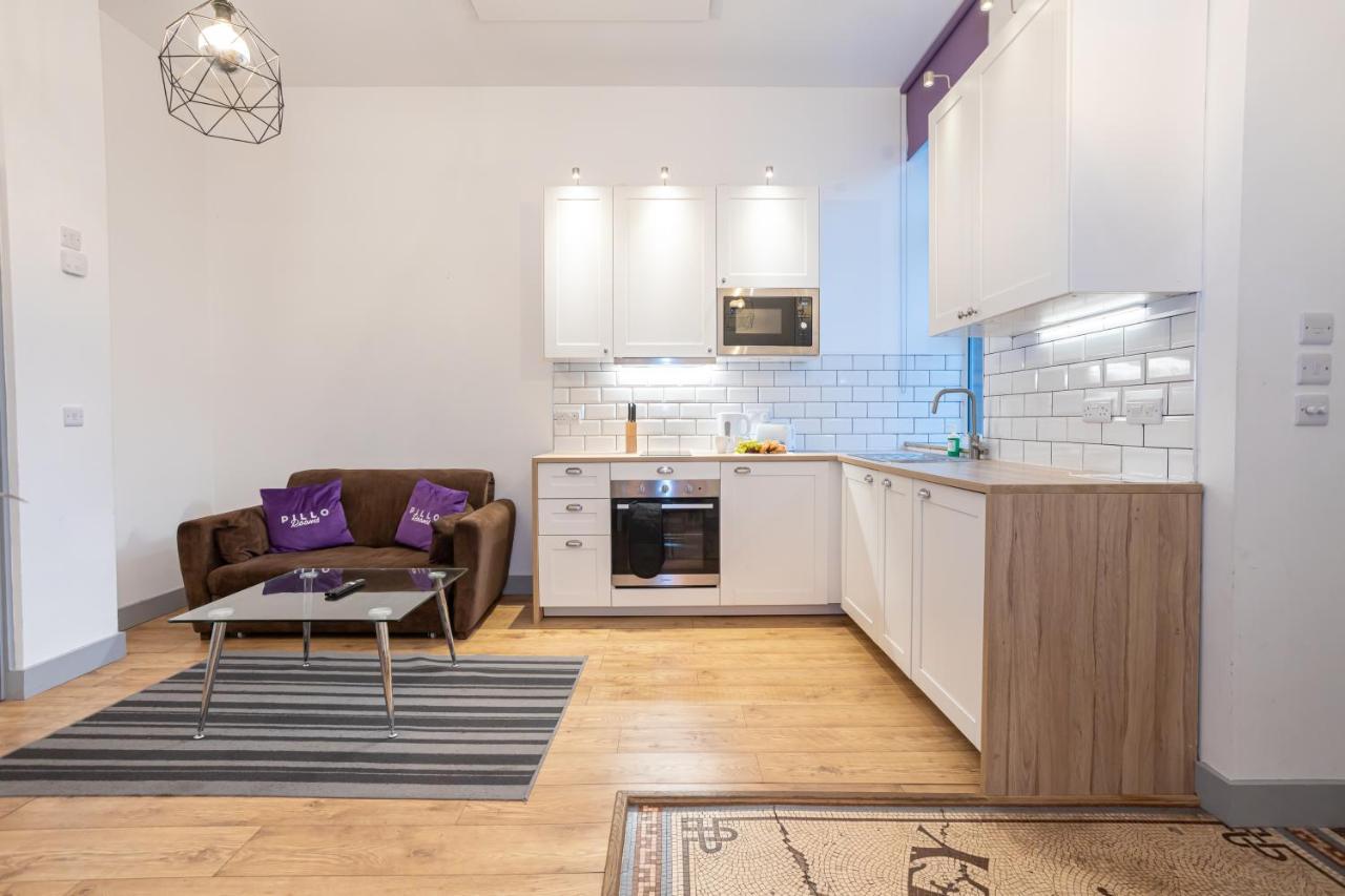 Pillo Rooms Serviced Apartments - Salford Manchester Kültér fotó