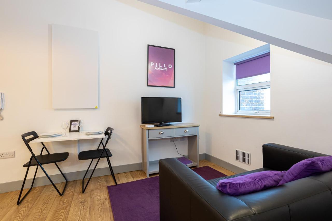 Pillo Rooms Serviced Apartments - Salford Manchester Kültér fotó